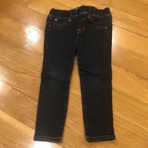 𝅺HUDSON jeans size 2t.